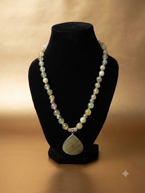 Pale Green Pendant Necklace