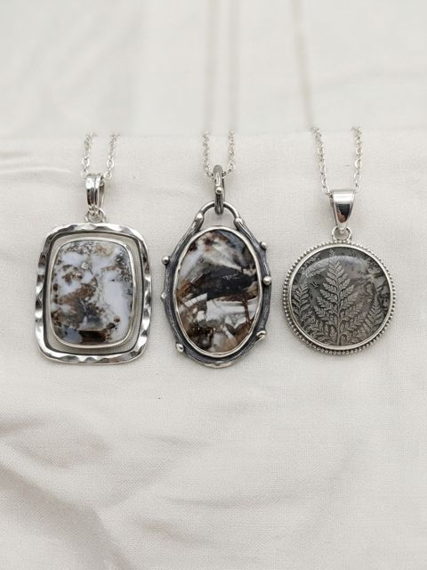 Dendritic Agate & Fern Pendants, White dendritic agate and a round fern-pattern pendant